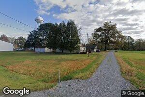 203 W George St, Buckner, IL 62819