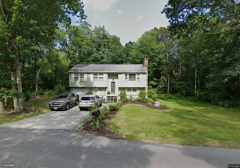 2 Ermer Rd, Derry, NH 03038 - photo 1