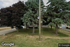 307 N Locust St, Forreston, IL 61030