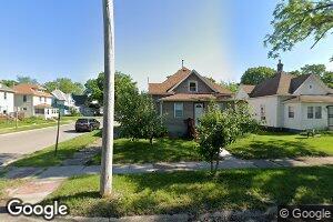 224 Dawson St, Waterloo, IA 50703