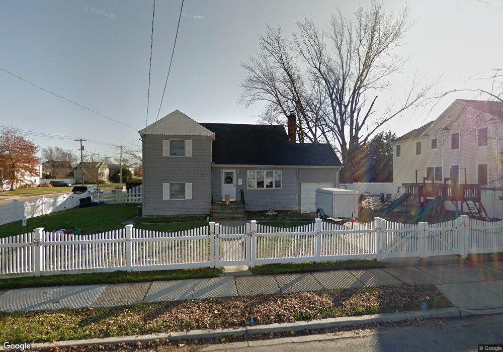 870 Jefferson St, Baldwin, NY 11510 - photo 1