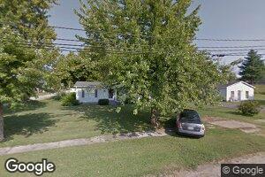302 Chestnut St, Cloverport, KY 40111