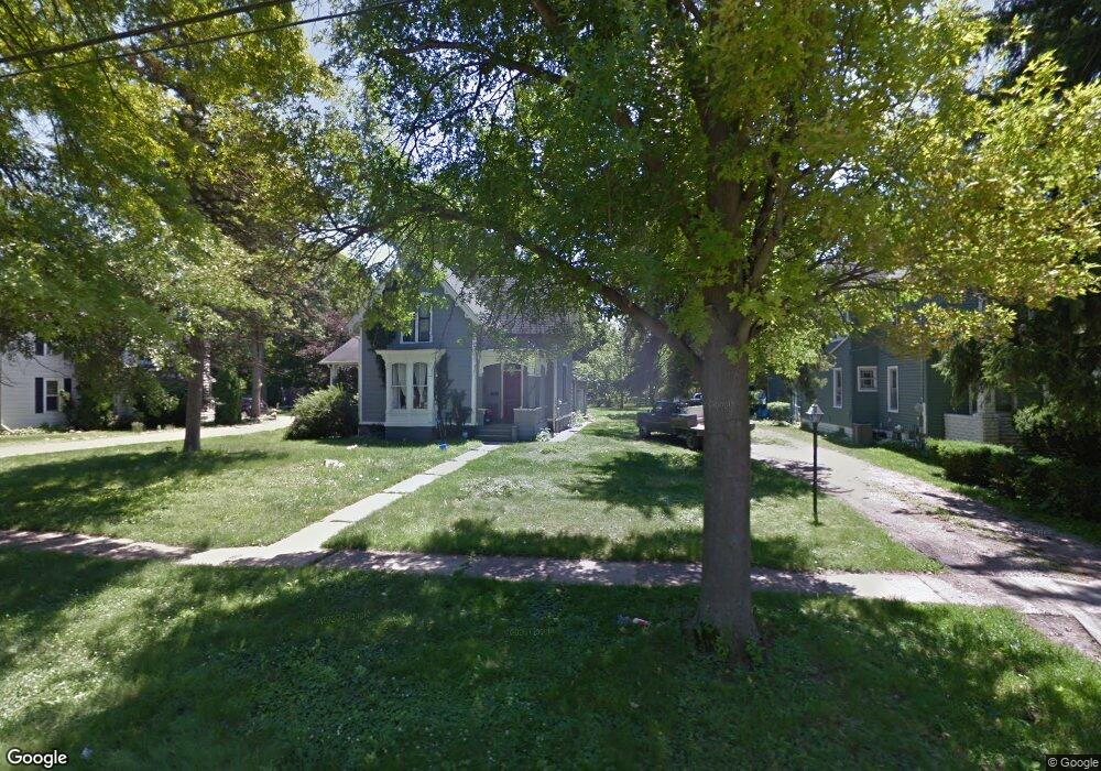 741 Michigan Ave unit 741 Michigan, Adrian, MI 49221 - photo 1