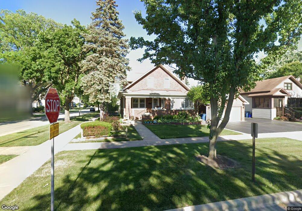 213 N Evergreen Ave, Elmhurst, IL 60126 - photo 1