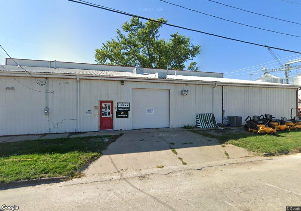 1000 10th St SW, Cedar Rapids, IA 52404 - photo 1