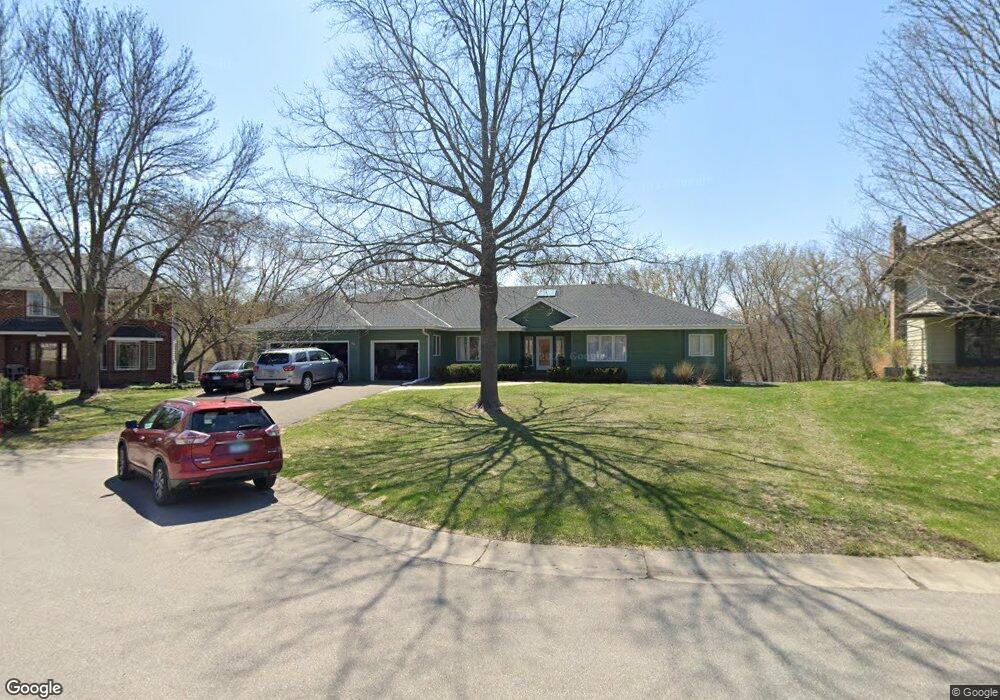 5940 Sweetwater Cir, Excelsior, MN 55331 - photo 1