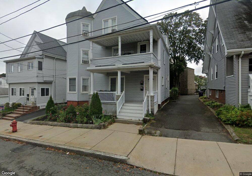 153 Glendale St unit 1, Everett, MA 02149 - photo 1