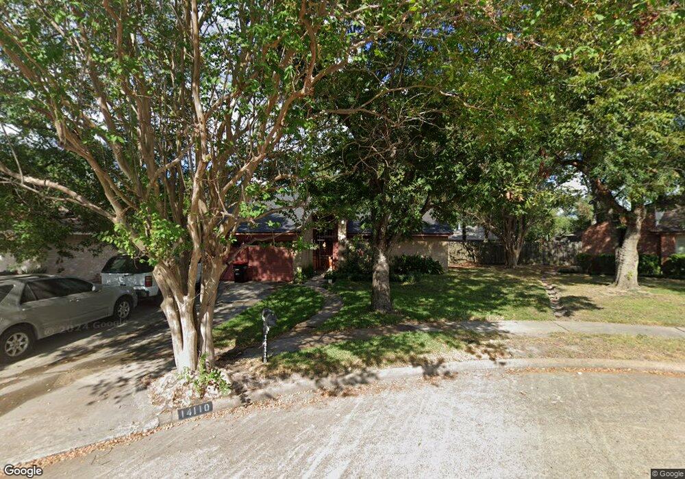 14110 Sandy Point Ln, Houston, TX 77066 - photo 1