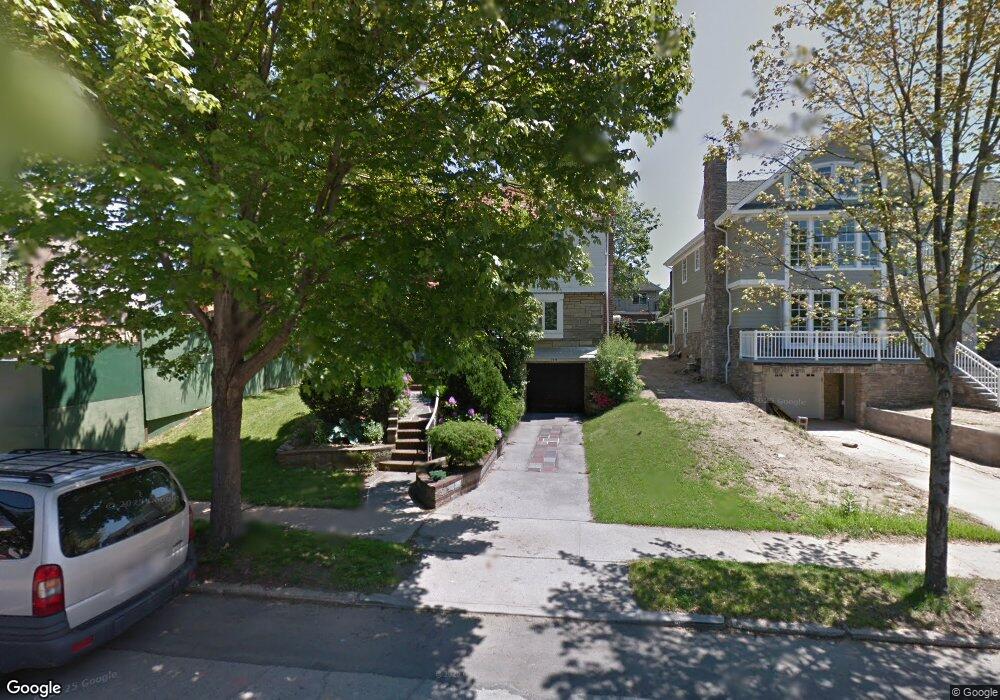 7219 136th St, Flushing, NY 11367 - photo 1