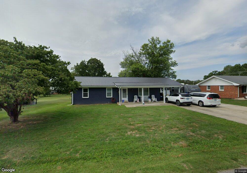 1003 Riverside Dr, Harrodsburg, KY 40330 - photo 1