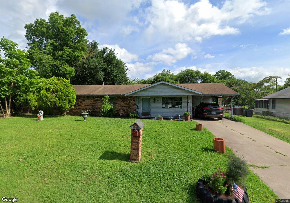 1008 4th Ave NE, Ardmore, OK 73401 - photo 1