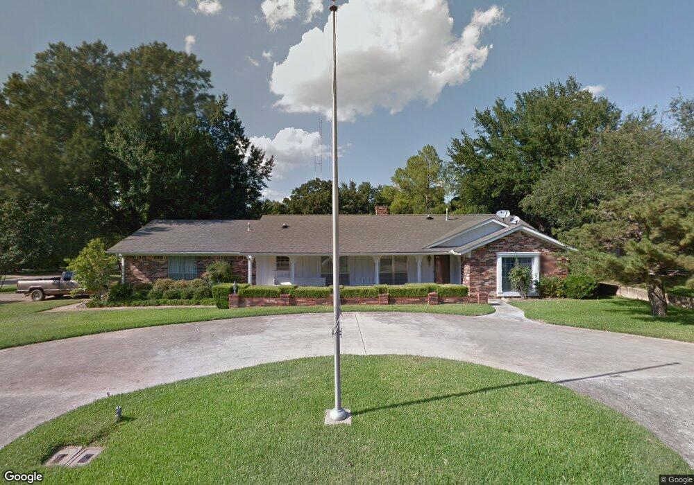 2239 Hickory Dr, Ardmore, OK 73401 - photo 1