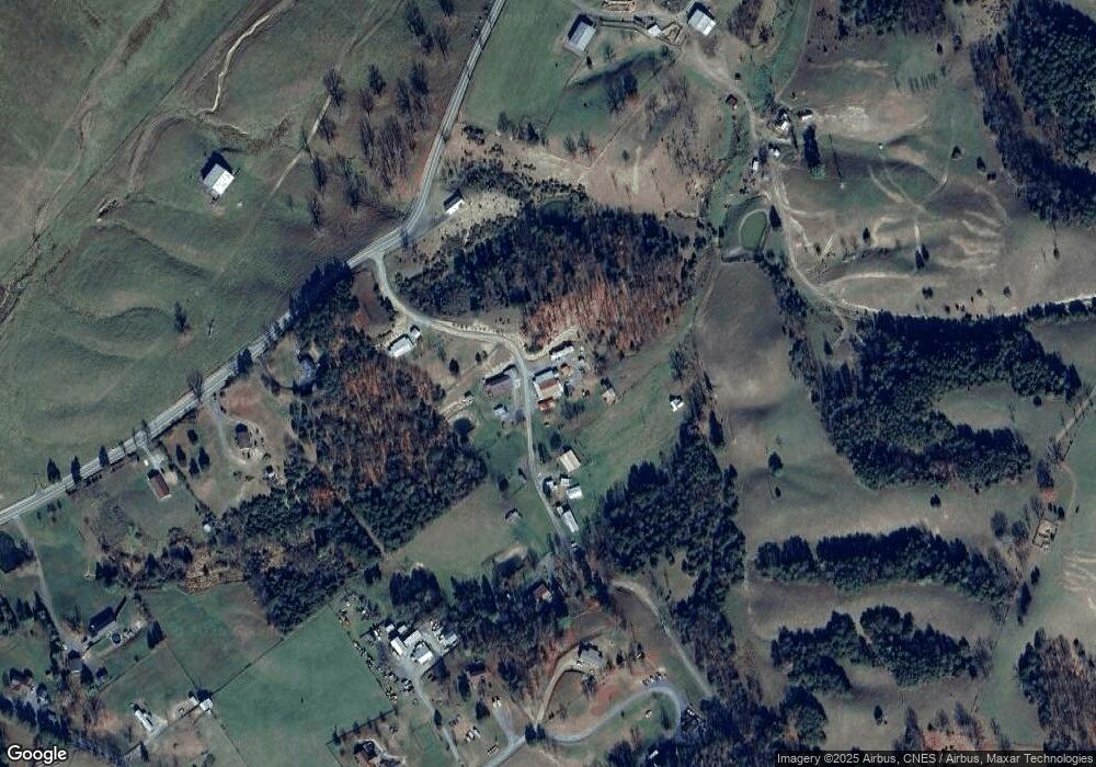 123 Cattail Ln, Petersburg, WV 26847 - photo 1