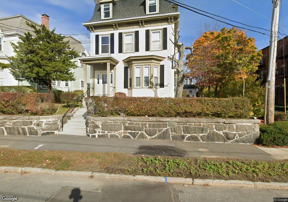 32 Crescent St, Wakefield, MA 01880 - photo 1