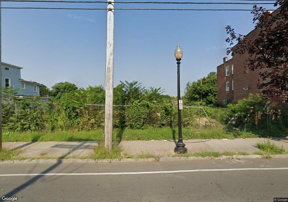 439 E Main St, Bridge Port, CT 06608 - photo 1