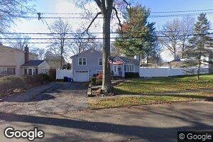 20 Willis Dr, Closter, NJ 07624