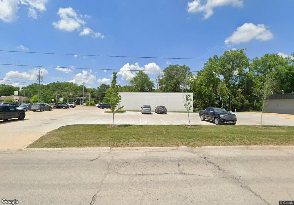 118 E 18th St, Cedar Falls, IA 50613 - photo 1