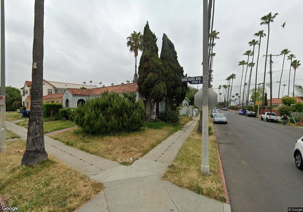 4565 W 23rd St, Los Angeles, CA 90016 - photo 1