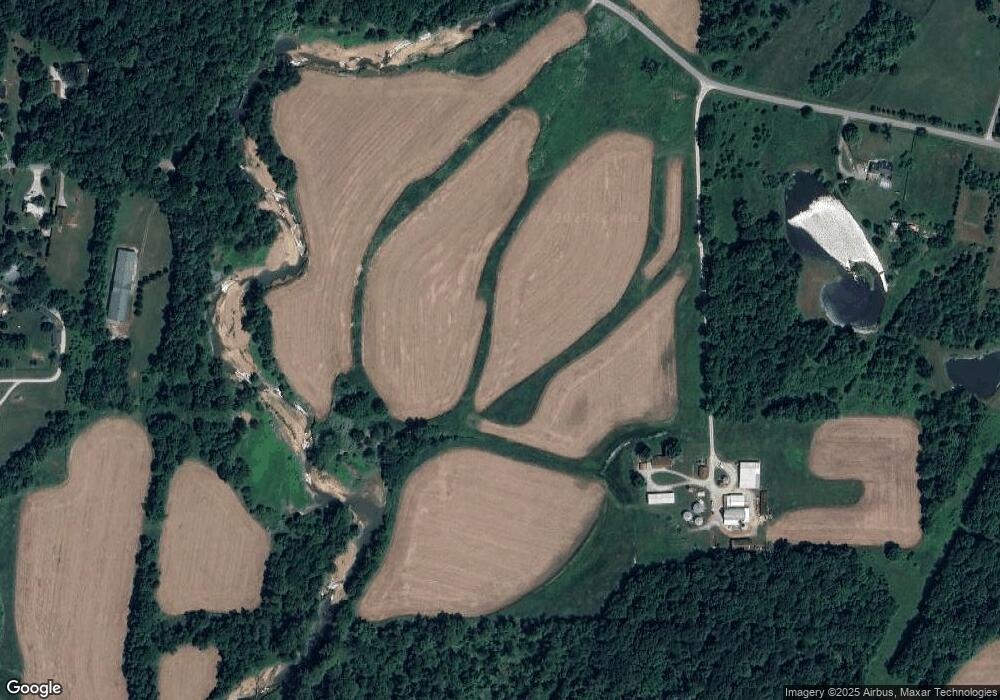 8507 Old Vincennes Rd, Greenville, IN 47124 - photo 1