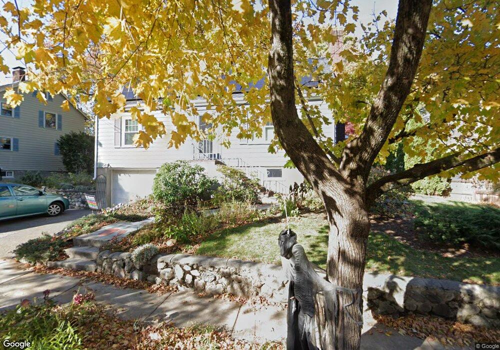 23 Shawnee Rd, Arlington, MA 02476 - photo 1