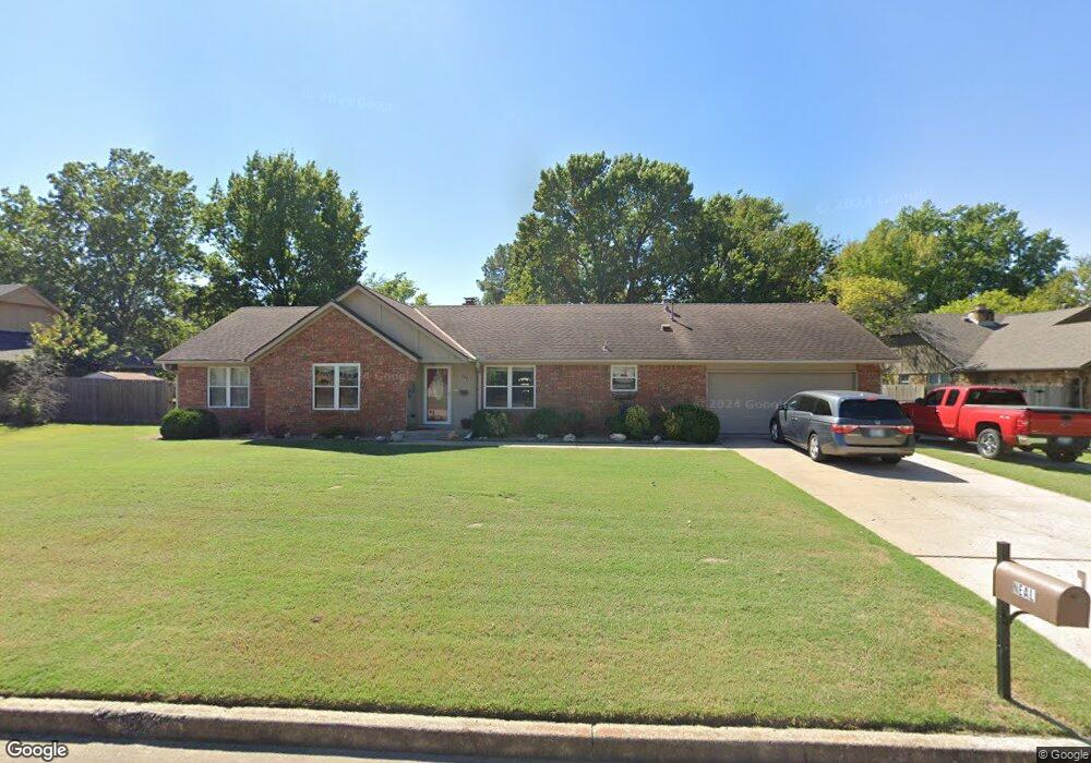 109 W Timberlane Ct, Broken Arrow, OK 74011 - photo 1