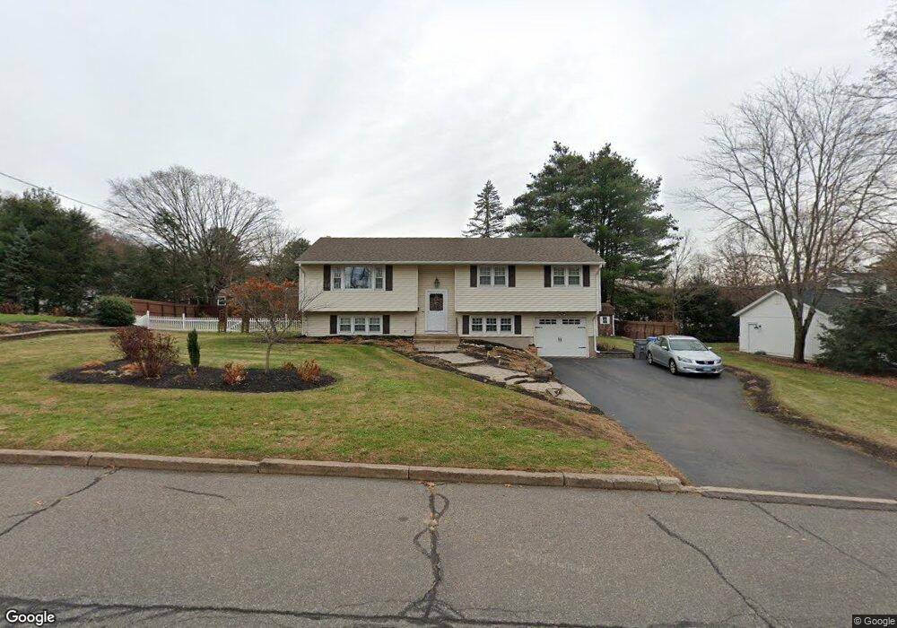 29 Flag Dr, Manchester, CT 06042 - photo 1