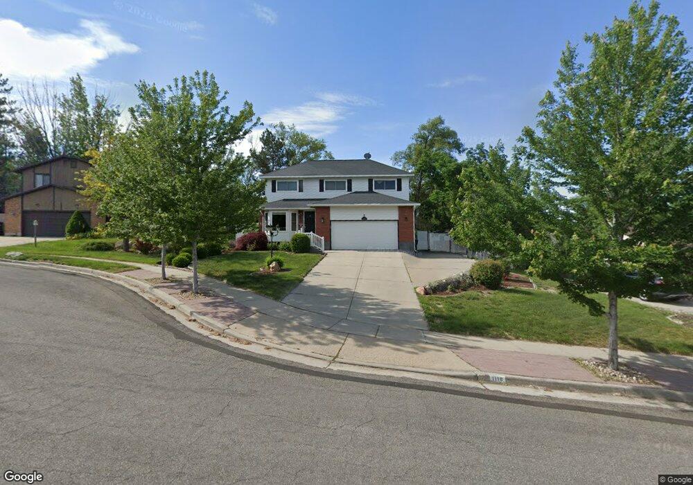 1118 E Pebble Hills Cir, Sandy, UT 84094 - photo 1