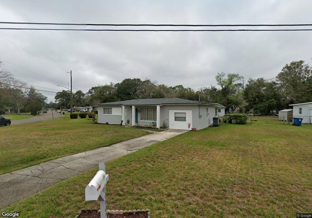 10604 Pine Estates Rd E, Jacksonville, FL 32218 - photo 1