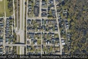 31 5th St, McMechen, WV 26040