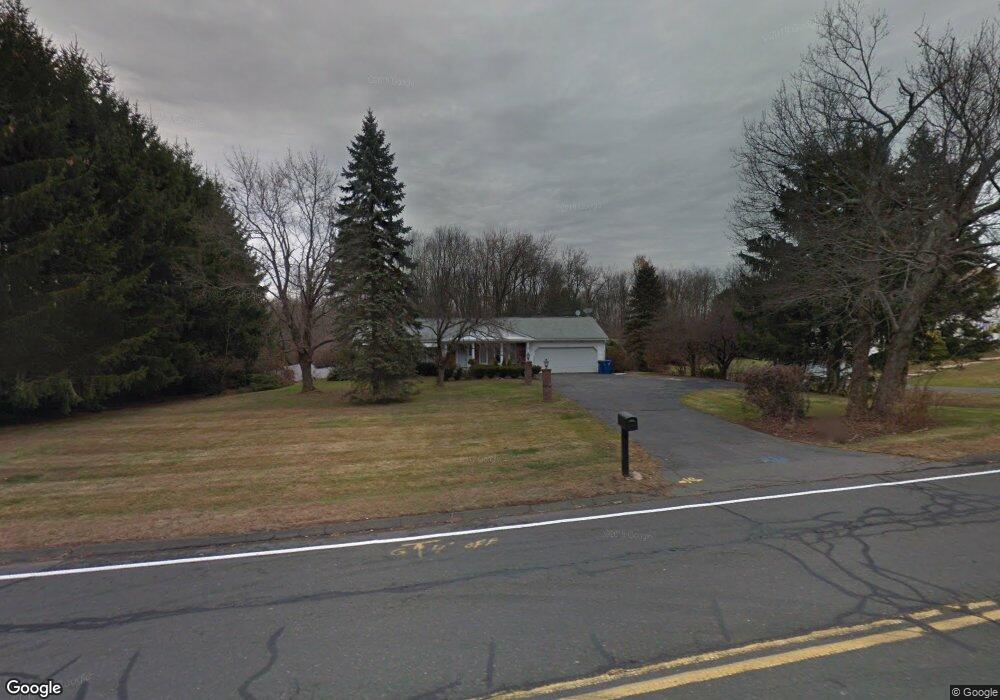 1580 Piper Rd, West Springfield, MA 01089 - photo 1