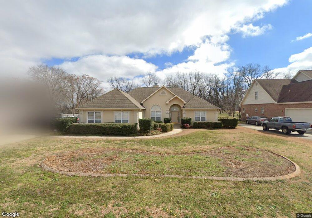 404 Twelve Oaks Dr, Warner Robins, GA 31088 - photo 1