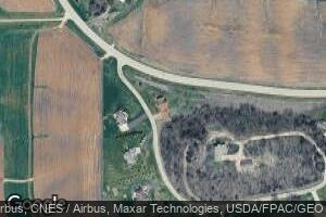 16345 Panoramic View, Sherrill, IA 52073