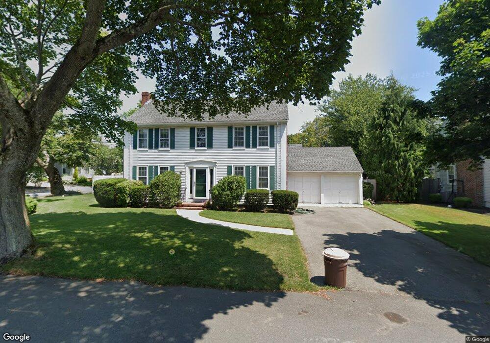 2 Shetland Rd, Marblehead, MA 01945 - photo 1