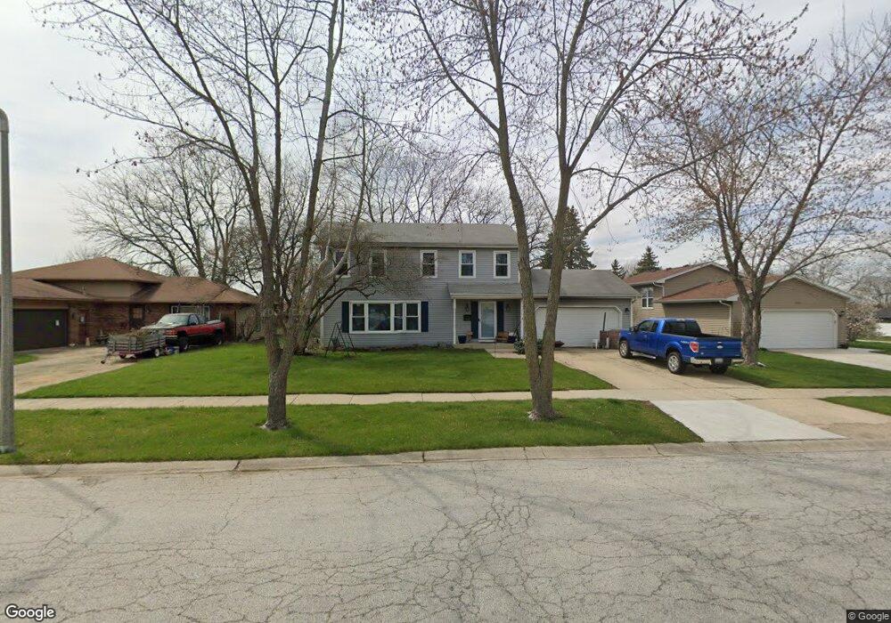 1038 Alameda Dr, Aurora, IL 60506 - photo 1