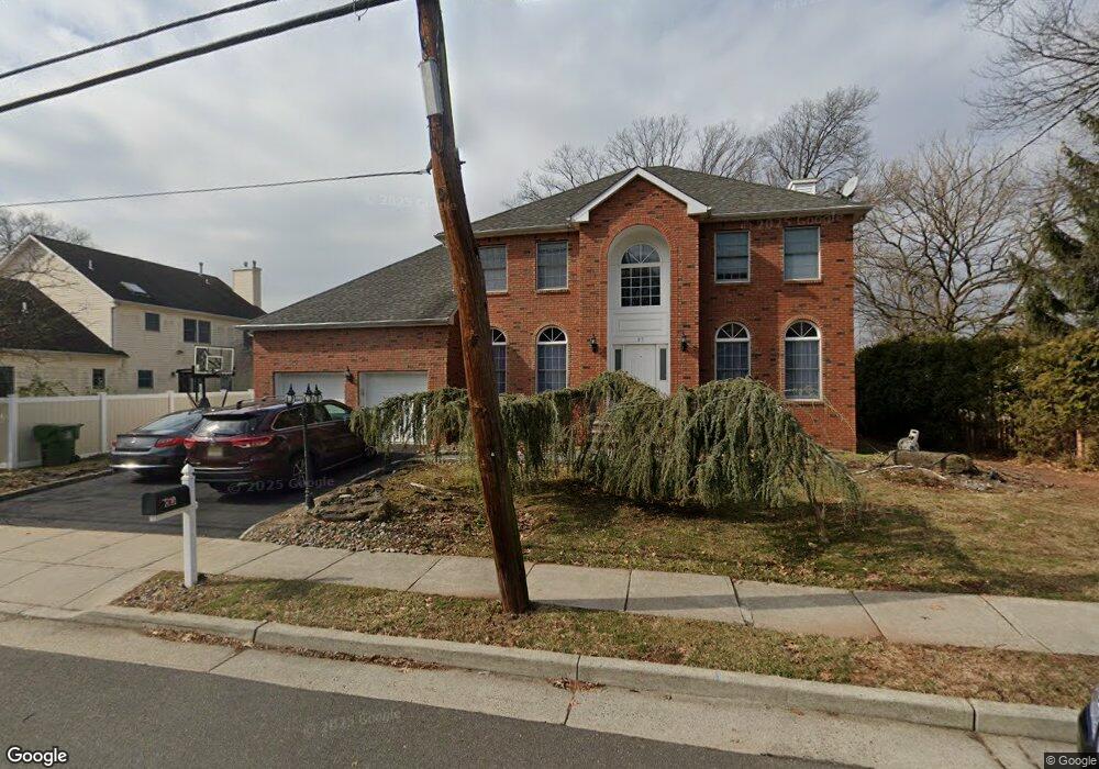 85 Dellwood Rd, Edison, NJ 08820 - photo 1