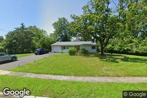 7 Richford Rd, Kendall Park, NJ 08824
