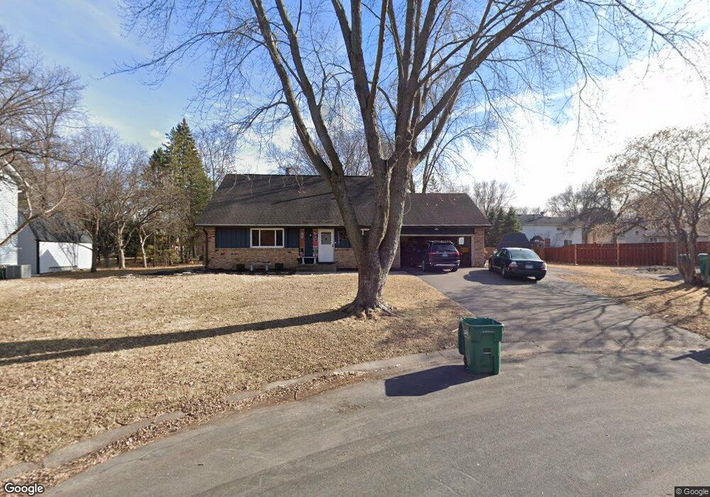 10225 Valley Forge Ln N, Maple Grove, MN 55369 - photo 1