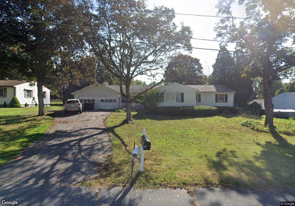 10 Country Ln, South Hadley, MA 01075 - photo 1