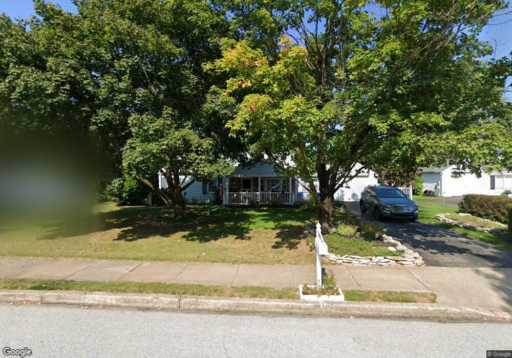 977 Wayfield Dr, Norristown, PA 19403 - photo 1