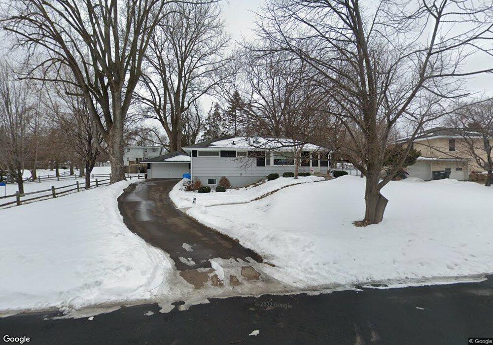 8732 Colfax Ave S, Bloomington, MN 55420 - photo 1