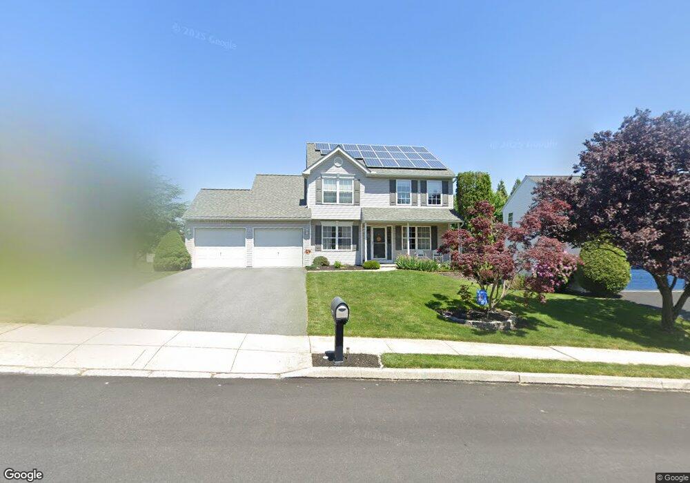 2509 Simon Dr, Reading, PA 19608 - photo 1