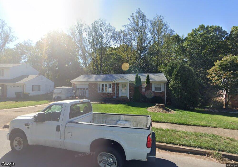 13508 Tabscott Dr, Chantilly, VA 20151 - photo 1