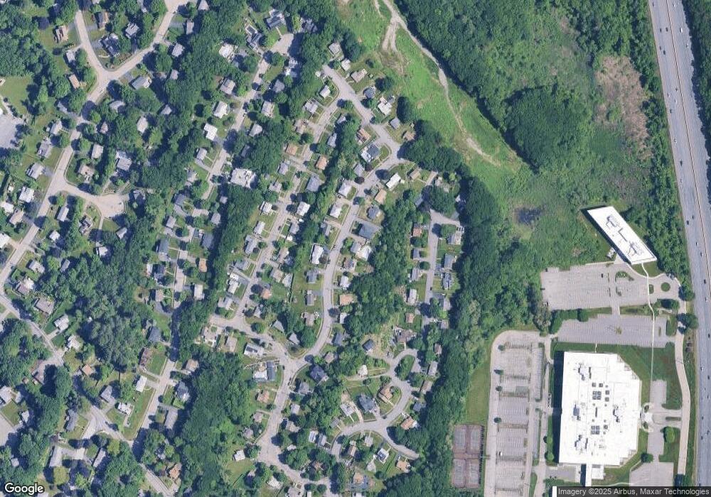 53 Midland Dr, Waltham, MA 02451 - photo 1