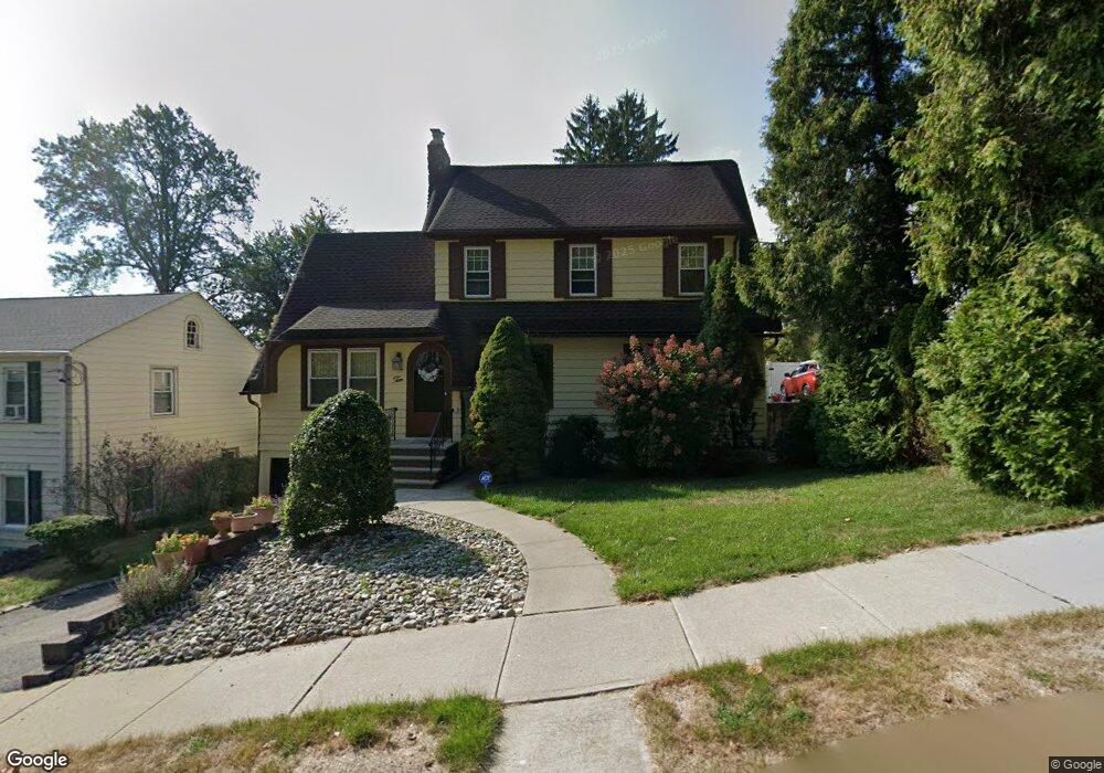 10 Bradley Terrace, West Orange, NJ 07052 - photo 1