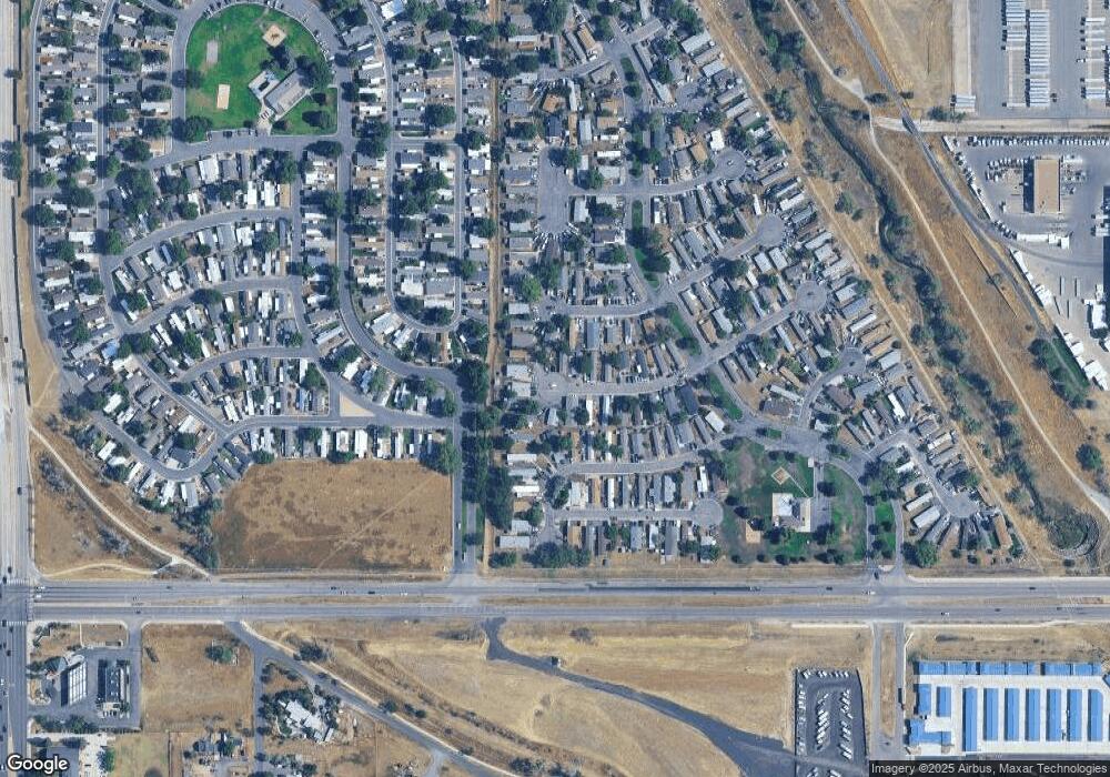 17012 E Batavia Place unit 25, Aurora, CO 80011 - photo 1