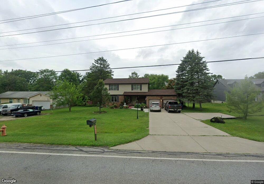 857 McNaughten Rd, Columbus, OH 43213 - photo 1