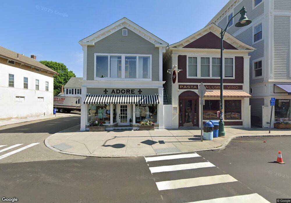 26 W Main St unit Upper, Mystic, CT 06355 - photo 1