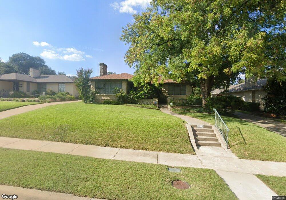 6825 Cornelia Ln, Dallas, TX 75214 - photo 1