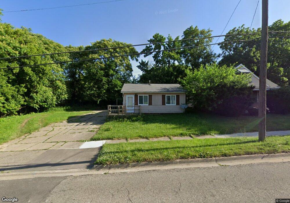 337 E Hemphill Rd, Flint, MI 48507 - photo 1