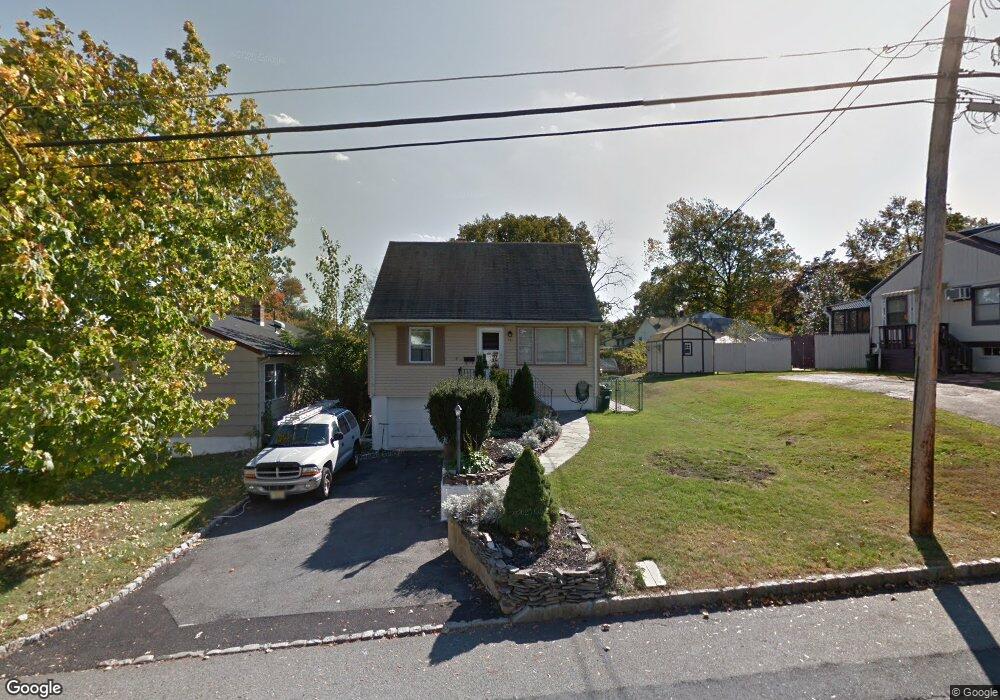 123 Hiawatha Blvd, Lake Hiawatha, NJ 07034 - photo 1